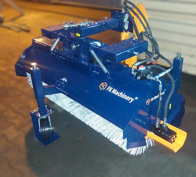 Zamiatarka szczotkowa 1,2m MINI BASIC