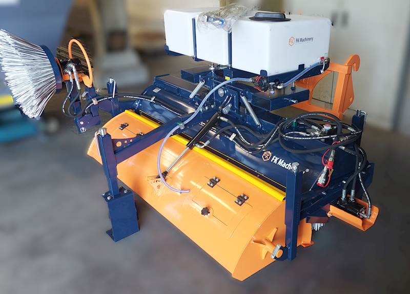 Zamiatarka szczotkowa 1,8m TANK BRUSH HYDRO