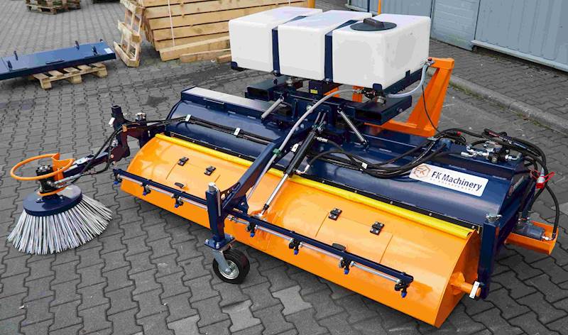 Zamiatarka szczotkowa 2,3m TANK BRUSH HYDRO