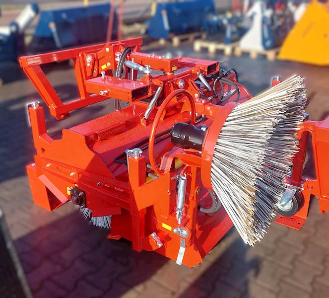 Zamiatarka szczotkowa 1,5m MINI TANK BRUSH