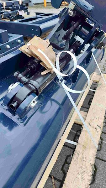 Łyżka skarpowa hydrauliczna 1400mm 3,5-5T MS03