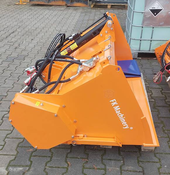 Posypywarka piasku SAND PADAWAN 1,6m