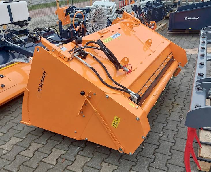 Posypywarka piasku SAND MASTER 2,0m