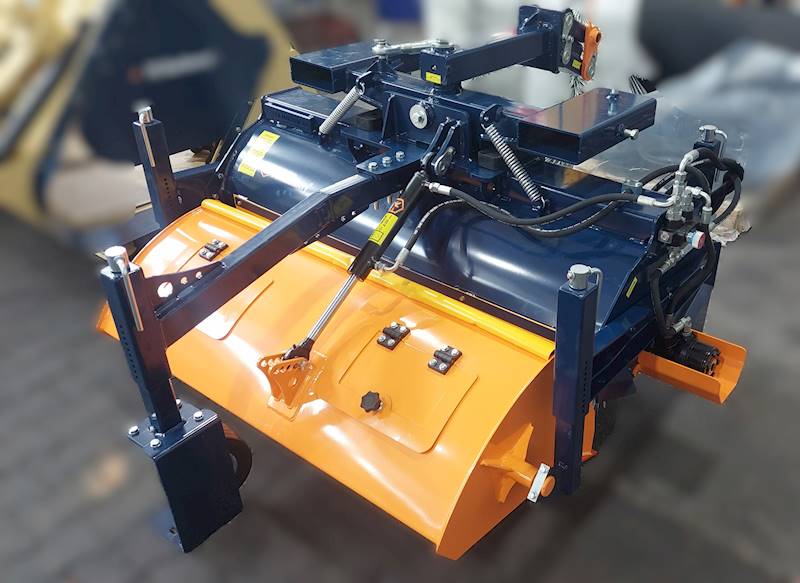 Zamiatarka szczotkowa 1,2m MINI TANK