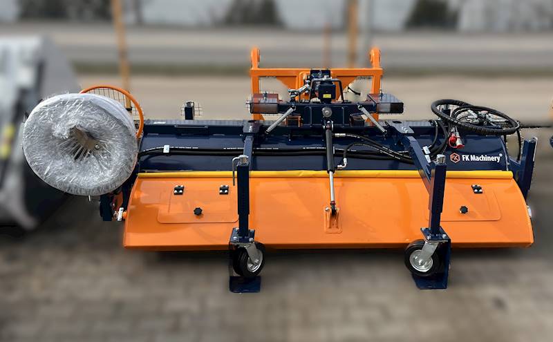 Zamiatarka szczotkowa 2,3m TANK BRUSH