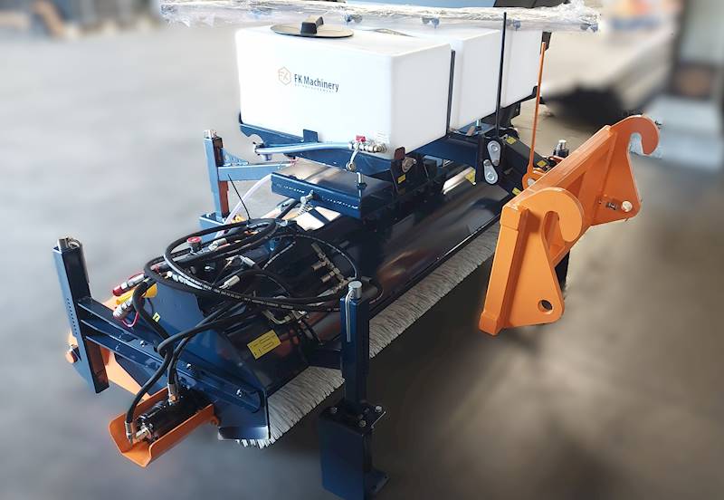 Zamiatarka szczotkowa 1,8m TANK BRUSH HYDRO