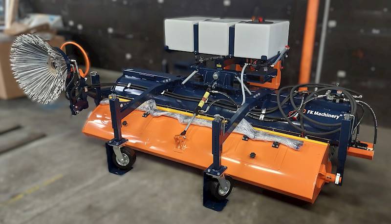 Zamiatarka szczotkowa 2,3m TANK BRUSH HYDRO