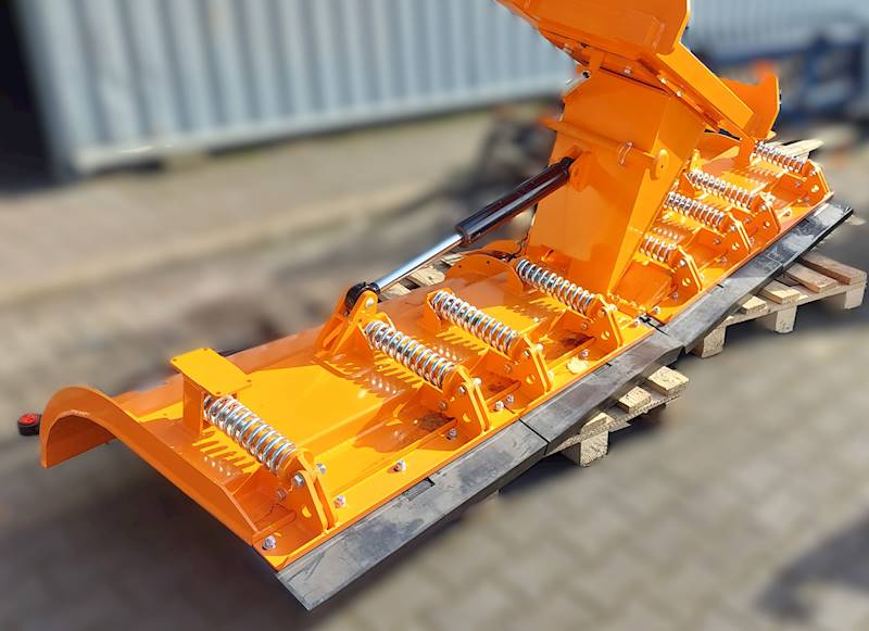 Pług śnieżny łamany standardowy 2.9m EURO/TUZ II