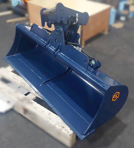 Łyżka skarpowa hydrauliczna 1500mm 3,5-5T MS03