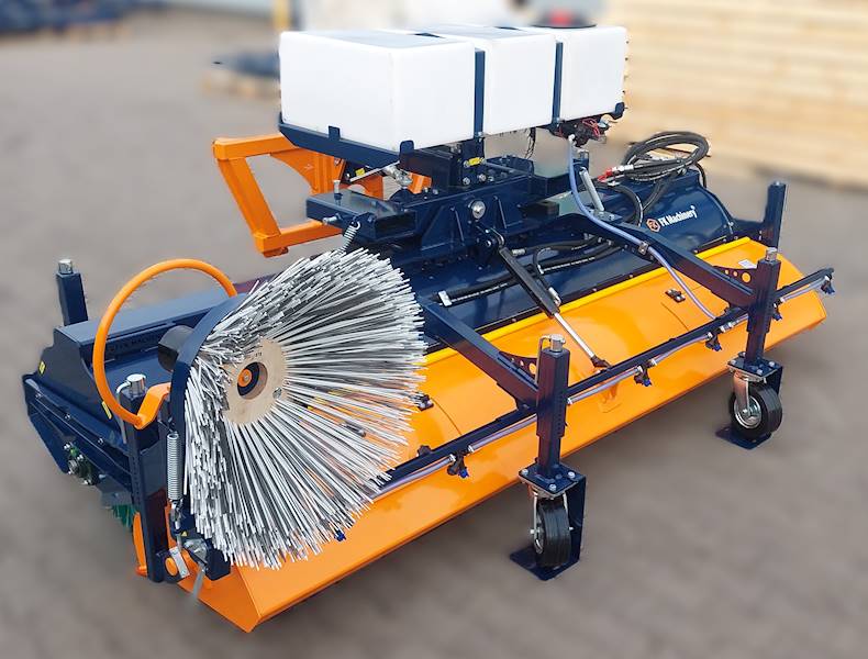 Zamiatarka szczotkowa 2,8m TANK BRUSH HYDRO