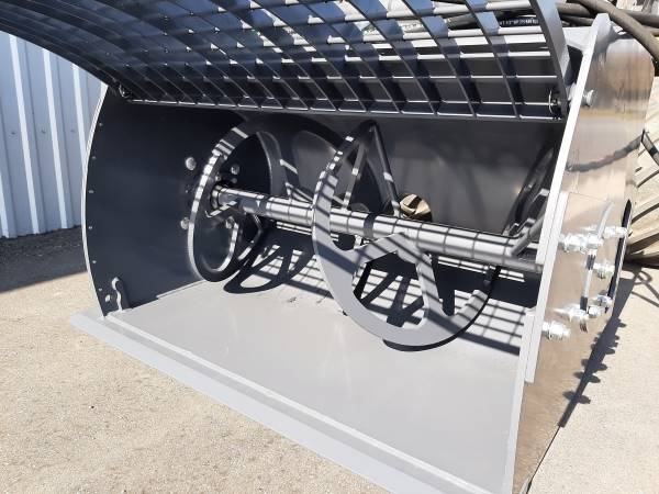 Szufla z mieszalnikiem do betonu 1,4m