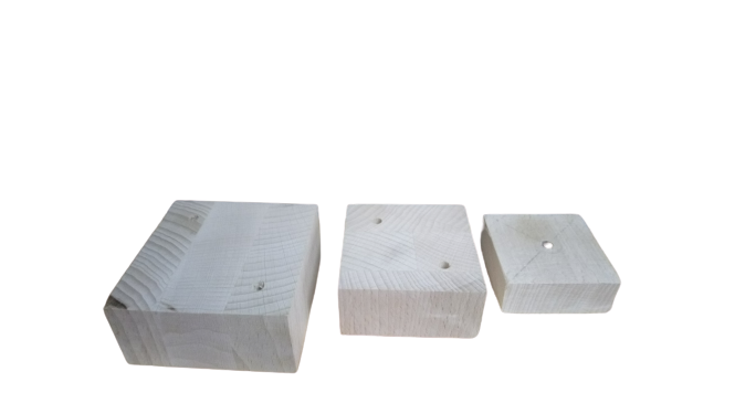 Noga z drewna buk natura kostka 60x60 h 30 mm