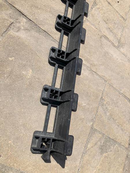 OBRZEŻE PLASTIK 1M CZARNE H55 WYS 55mm