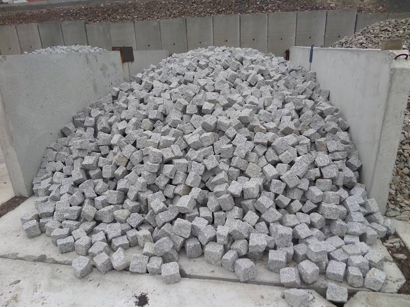 KOSTKA GRANITOWA 8X11 SZARA