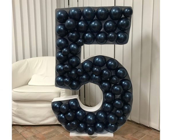 Szablon do wypełniania balonami cyfra 5 - styropian + tektura falista 120 cm wysokości