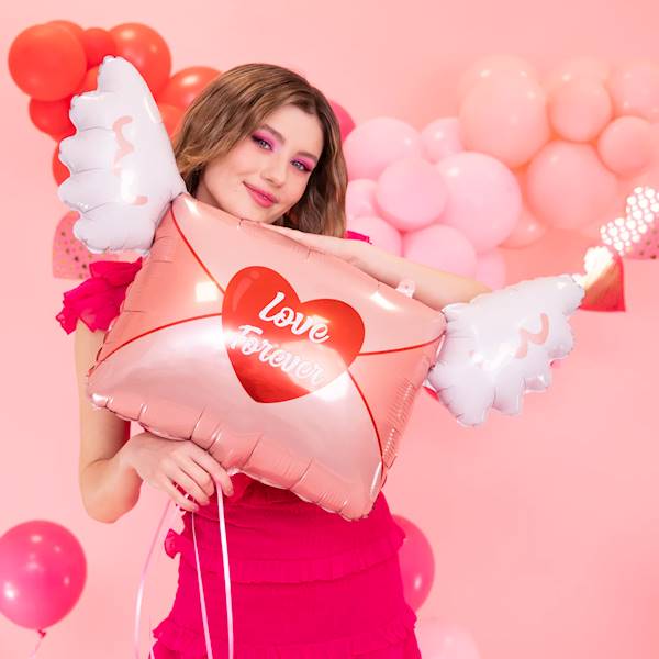 Balon foliowy koperta list ze skrzydłami Love Forever 64x89,5 cm 148457