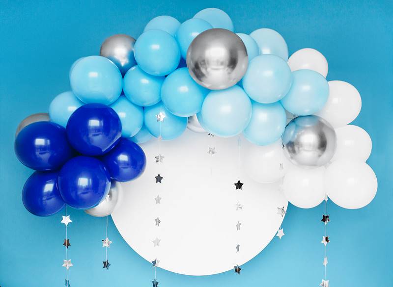 Girlanda balonowa niebiesko-biało - srebrna 60 balonów 2,5m taśmy