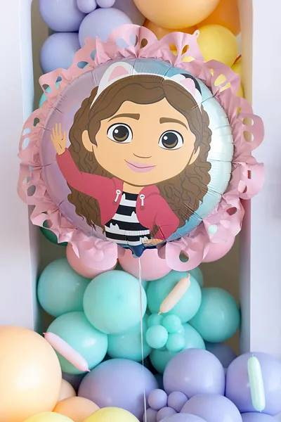 Balon foliowy Koci Domek Gabi okragły z falbanką FB317