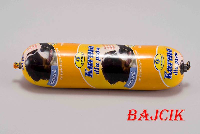 LEWIATAN BATON Z KURCZAKIEM 900G