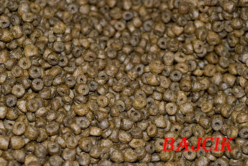 *JOSERA SENSI JUNIOR KACZ/RYBA