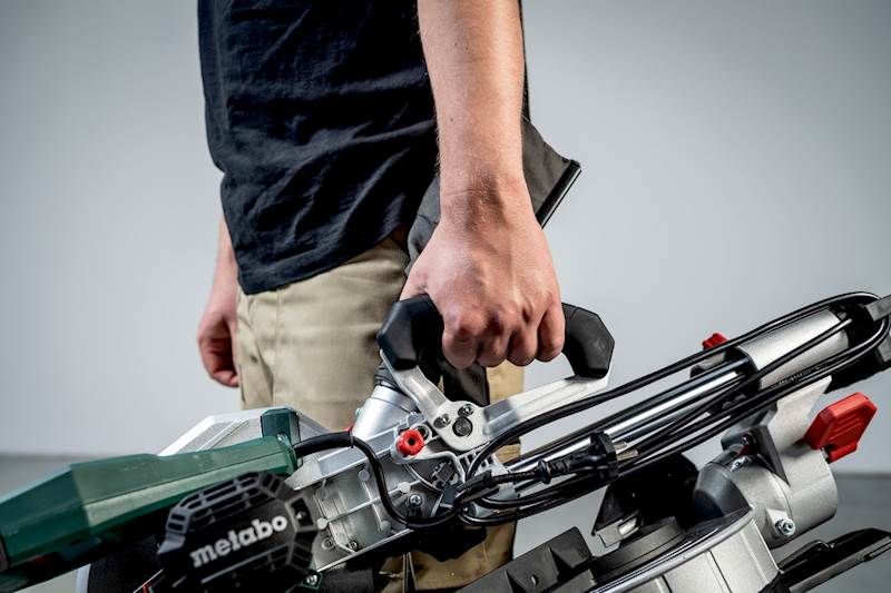 METABO ukośnica KGS 254 M