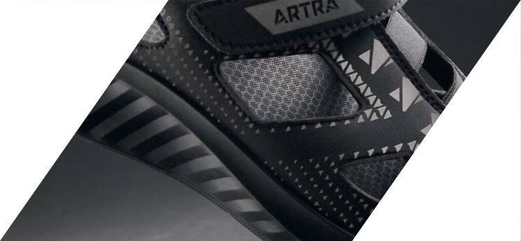 PÓŁBUTY ROBOCZE ARCASIO 732 616560 S1 P ESD CZARNO SREBRNE 48