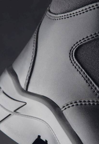 TRZEWIKI ROBOCZE ARCHA 942 6260 O2 FO CZARNE 45