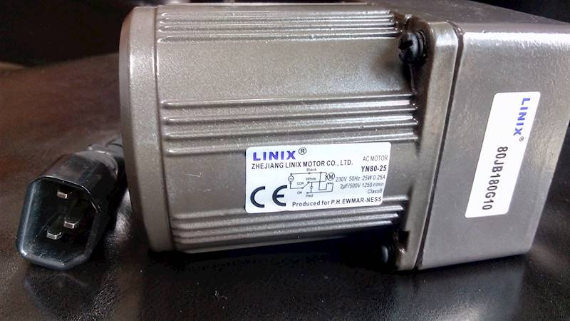 EWM Motoreduktor do peletu 80JB180G10+YN80-25W    