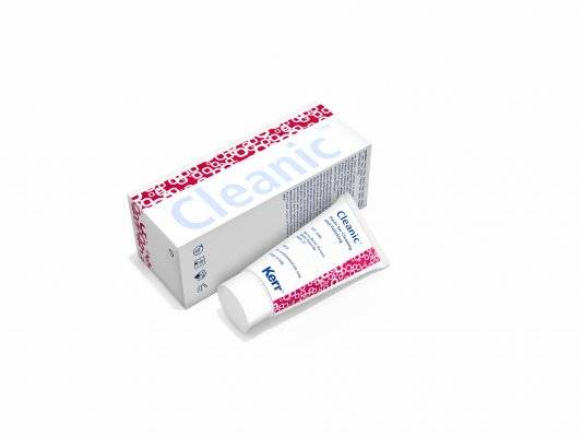 Cleanic 3386 pasta z fluorem 100g Berry /23