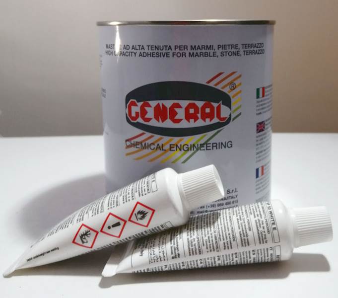 KLEJ GENERAL KOL. 750ML