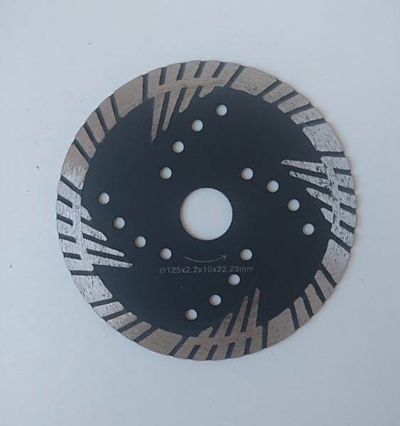 piła 125 czarna nowa m14