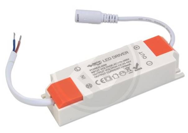 Zasilacz CC 25-42V 1A 40W plast.