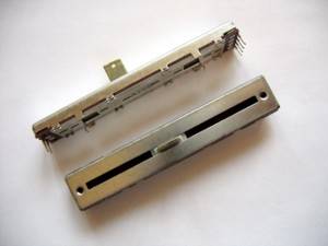 Potencjometr Suwak   10K x2  89mm