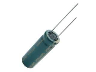 Kondensator  2700uF   6,3V 105st PC