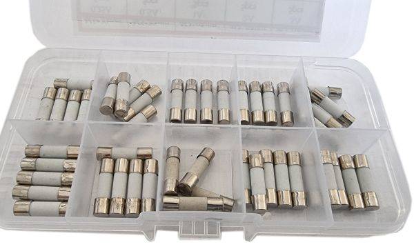 Bezpiecznik zestaw 50szt ceramicznych 10x5szt pude