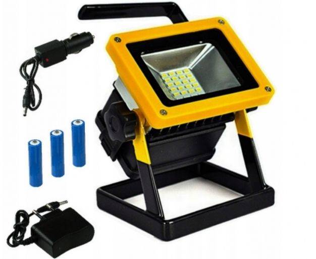 Lampa LED 30W Naświetlacz z akum. + ładow.