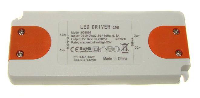 Zasilacz CC 22-32V 700mA 20W plastik