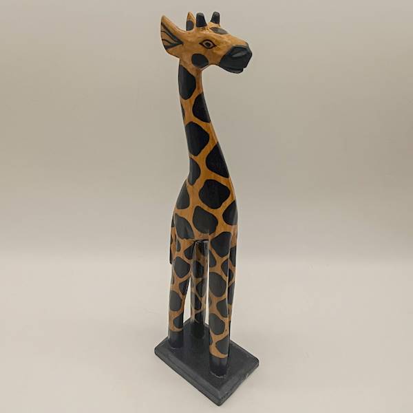 Rzeżba żyrafa 40 cm IND