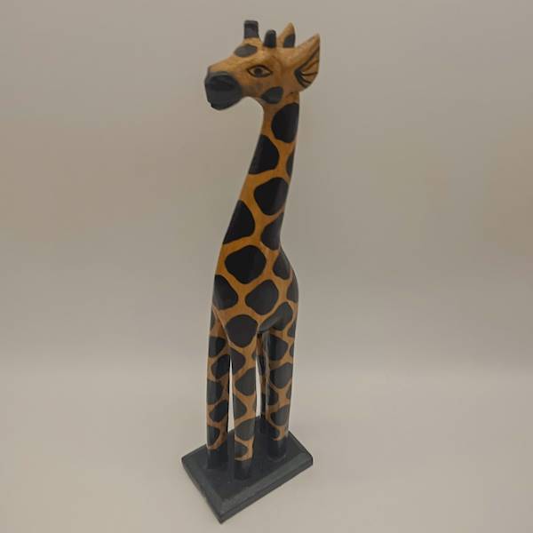 Rzeżba żyrafa 40 cm IND