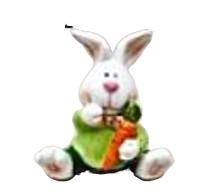 Królik uśmiechnięty, z marchewką 