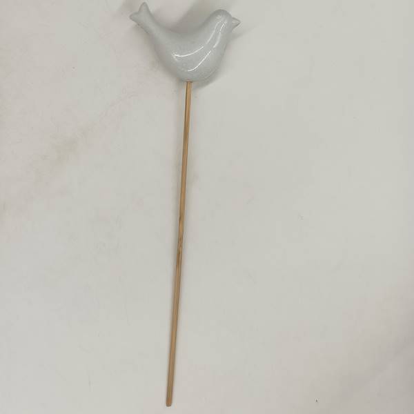 Ptaszek szary na piku