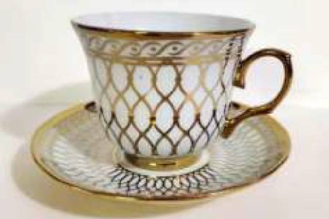 Filiżanki z talerzykami op.6 szt.