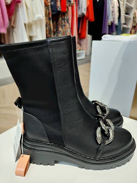 BOTKI 22377 NAPA BLACK ALMA EN PENA R.41