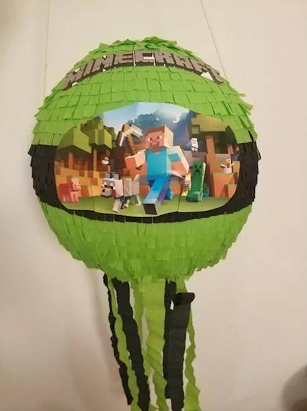 Piniaty kula obwód 90cm różne wzory