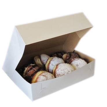 PUDEŁKO NA PĄCZKI BIAŁE OKNO 310x220x80 1SZT OP50