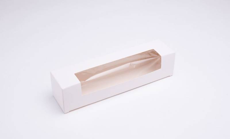 PUDEŁKA NA MAKARONIKI OKNO 20x4,5x4,5 100SZT