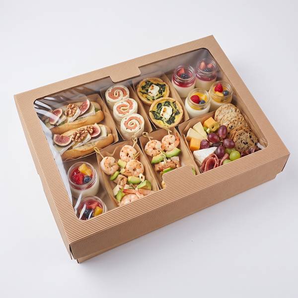 Pudełko Party Box premium z oknem 315×240×70 10szt