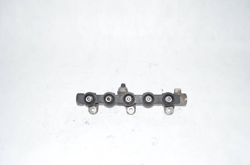 Listwa wtryskowa Renault Master 2.3 DCI + CZUJNIK H8200912225 0445214258