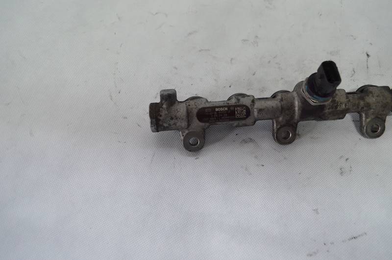 Listwa wtryskowa Renault Master 2.3 DCI + CZUJNIK H8200912225 0445214258
