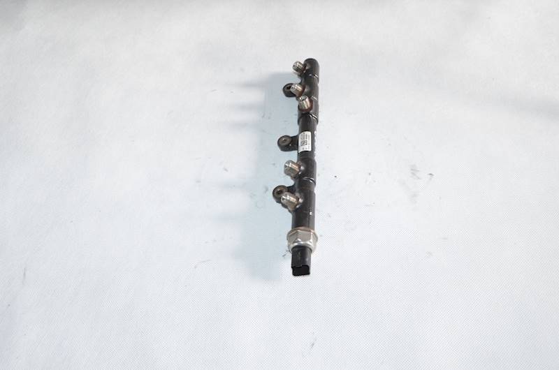 Listwa wtryskowa Nissan Navara D23 2.3 DCI M9T BiTurbo 165KM CZUJNIK